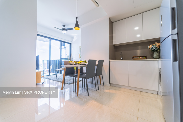 Sky Vue (D20), Condominium #206313011
